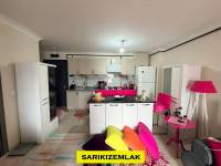 Kadıköy Mahallesinde 1+1 Site İçinde Satılık Daire